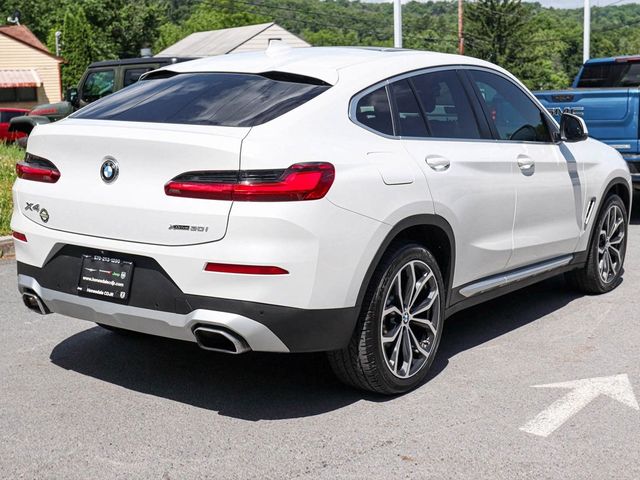 2022 BMW X4 xDrive30i