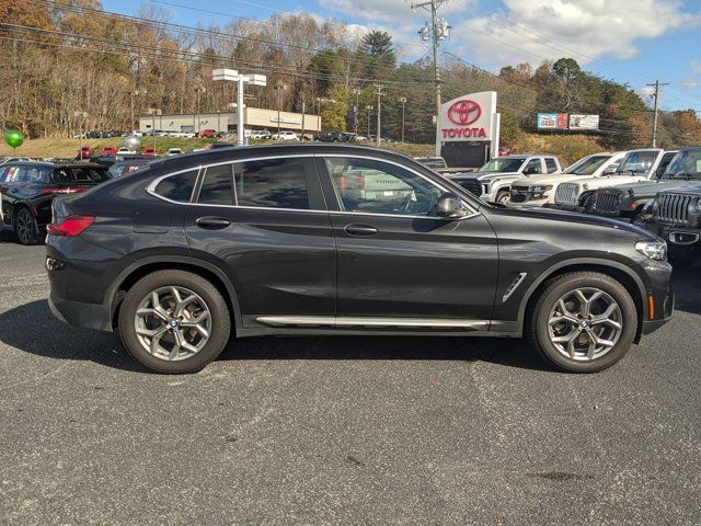 2022 BMW X4 xDrive30i