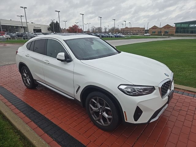 2022 BMW X4 xDrive30i