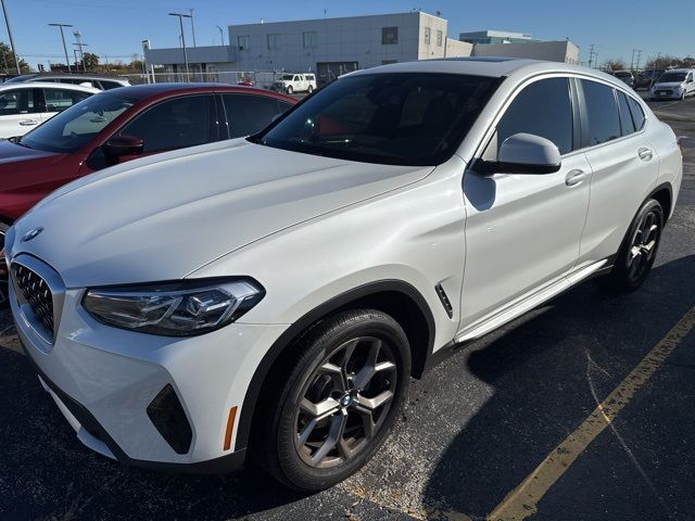 2022 BMW X4 xDrive30i