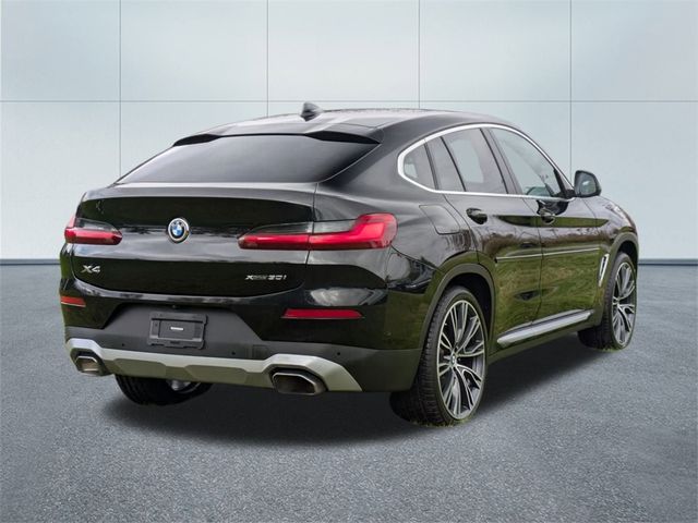 2022 BMW X4 xDrive30i