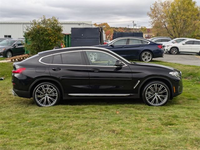 2022 BMW X4 xDrive30i