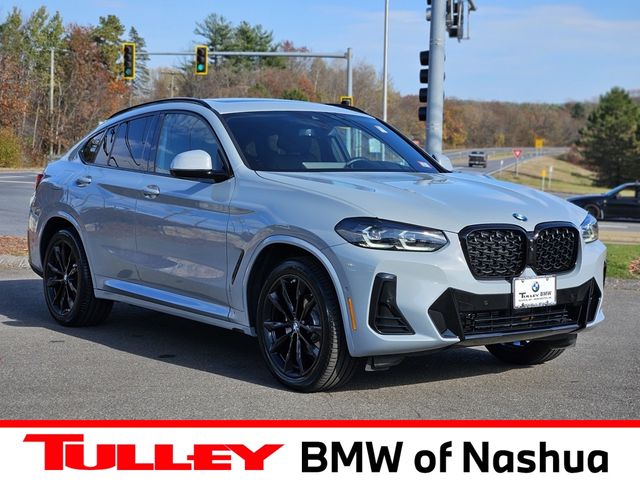 2022 BMW X4 xDrive30i