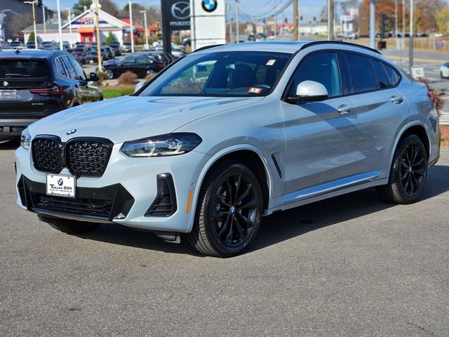 2022 BMW X4 xDrive30i