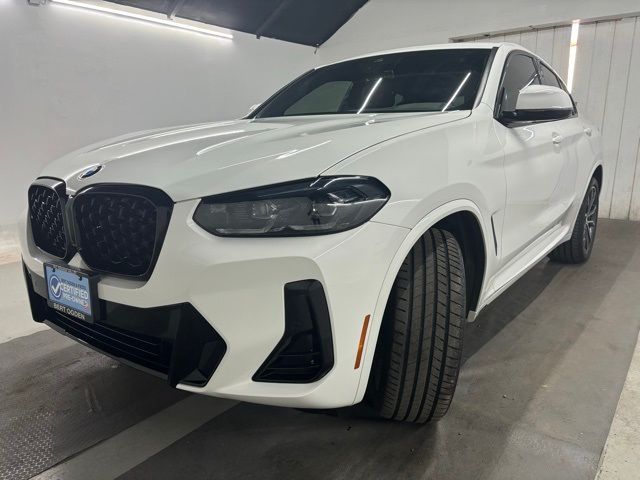 2022 BMW X4 xDrive30i