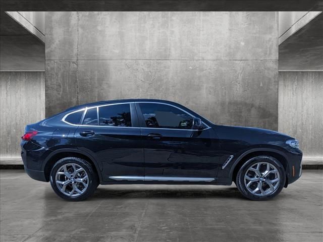 2022 BMW X4 xDrive30i