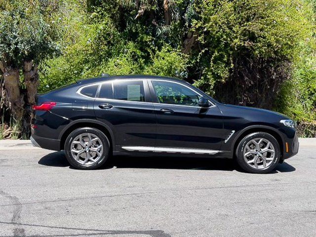 2022 BMW X4 xDrive30i