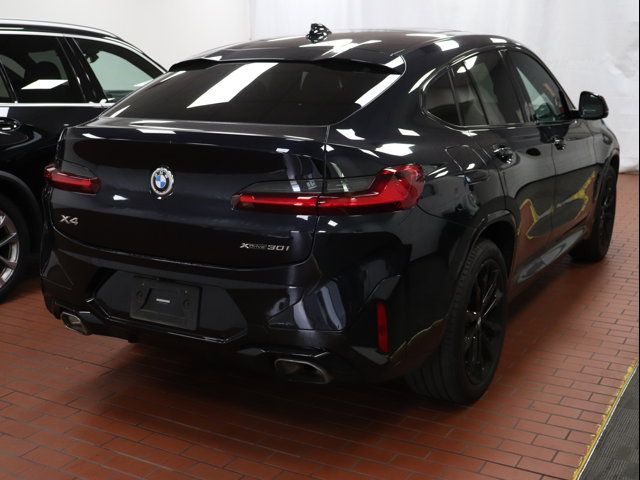 2022 BMW X4 xDrive30i