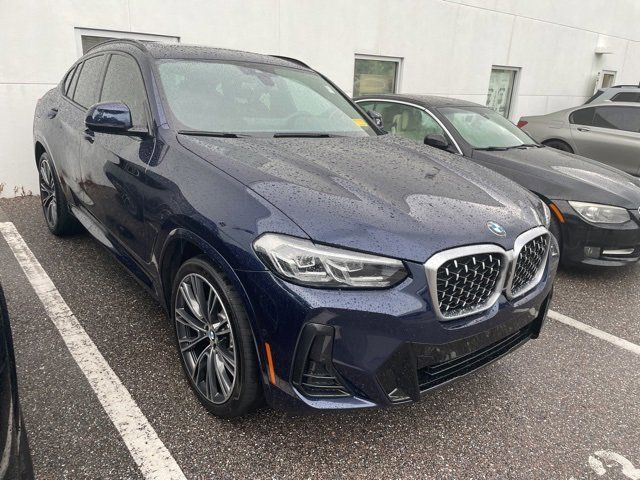 2022 BMW X4 xDrive30i