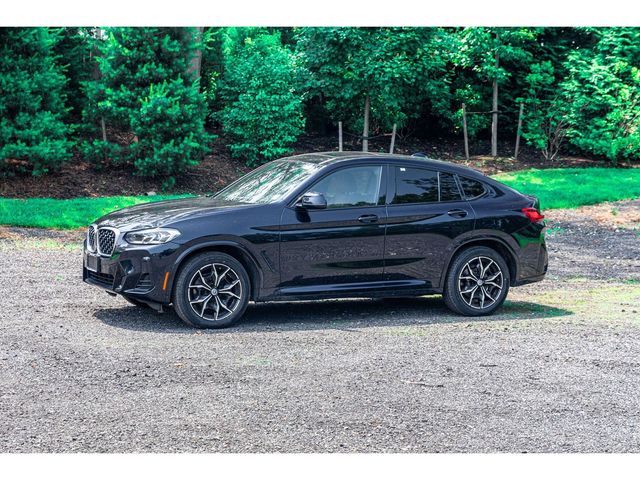 2022 BMW X4 xDrive30i