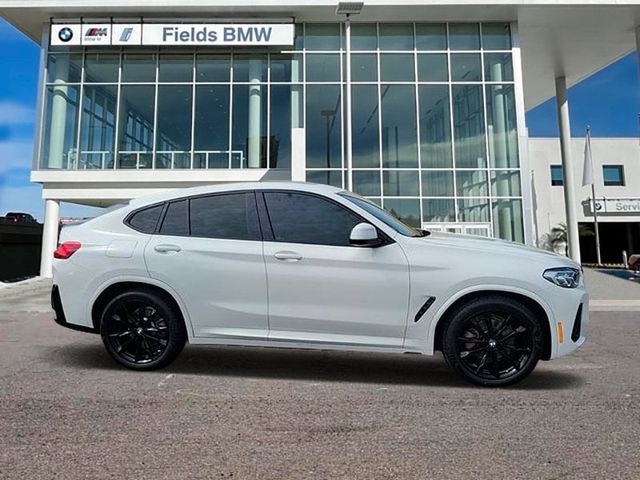 2022 BMW X4 xDrive30i