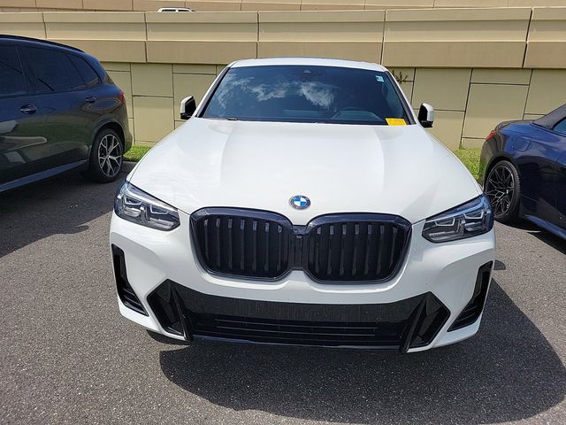 2022 BMW X4 xDrive30i