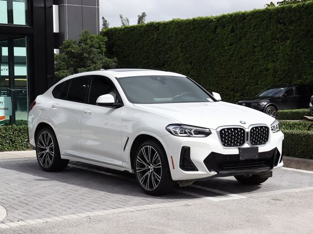 2022 BMW X4 xDrive30i