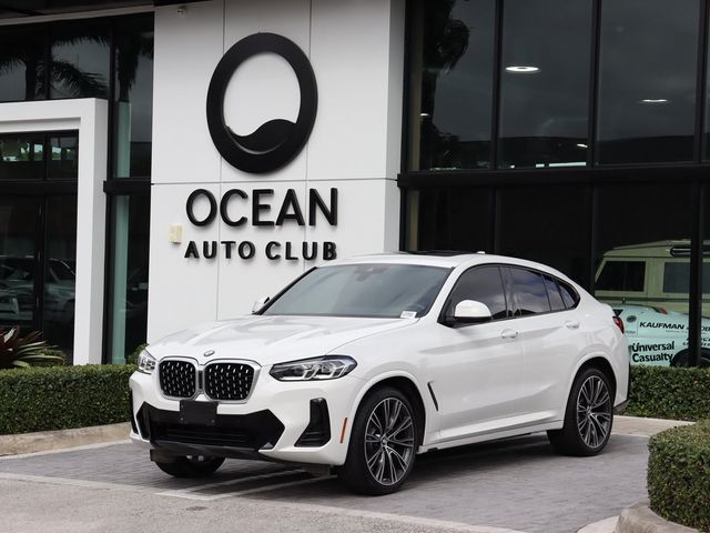 2022 BMW X4 xDrive30i