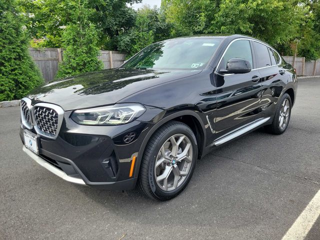 2022 BMW X4 xDrive30i