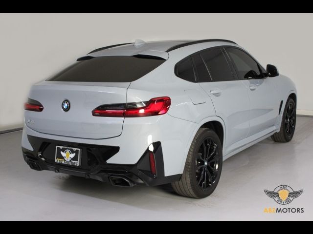 2022 BMW X4 xDrive30i