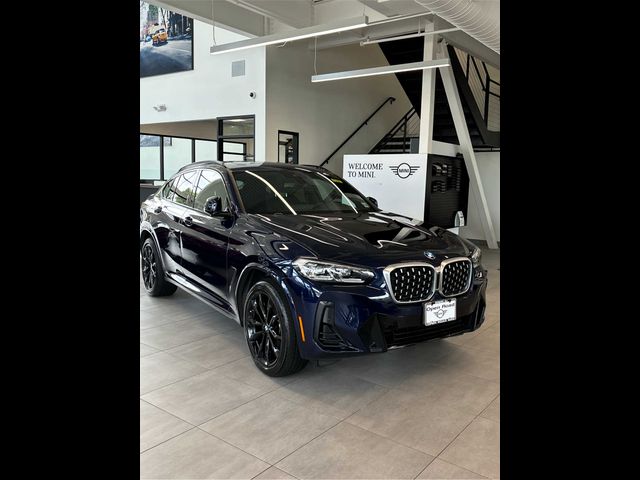 2022 BMW X4 xDrive30i