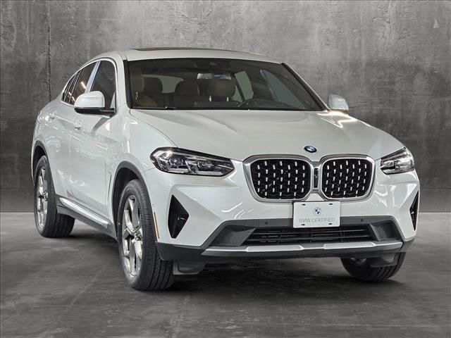 2022 BMW X4 xDrive30i