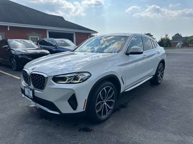 2022 BMW X4 xDrive30i