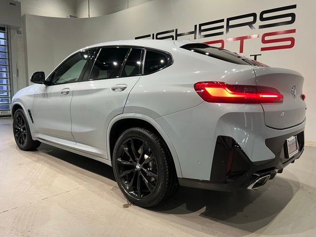 2022 BMW X4 xDrive30i