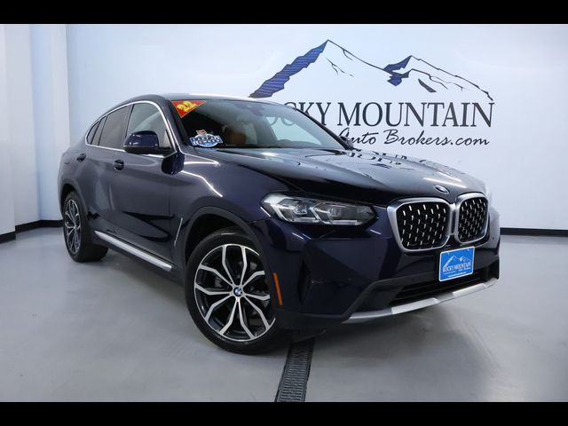 2022 BMW X4 xDrive30i