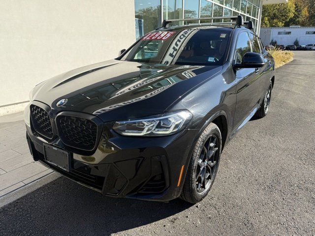 2022 BMW X4 xDrive30i