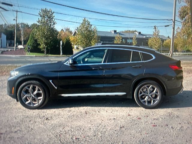 2022 BMW X4 xDrive30i