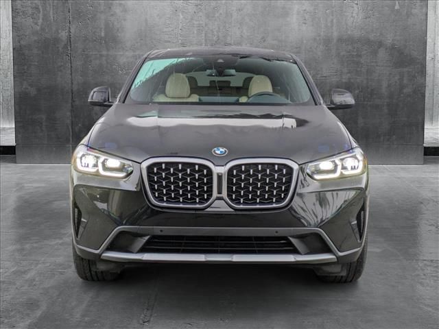 2022 BMW X4 xDrive30i