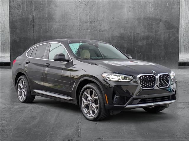 2022 BMW X4 xDrive30i