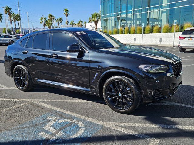 2022 BMW X4 xDrive30i