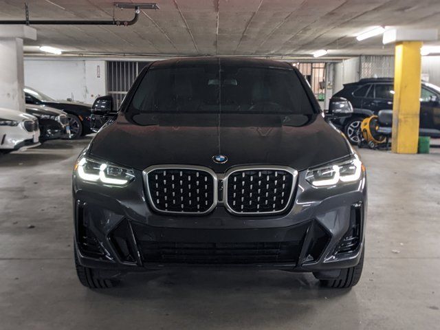 2022 BMW X4 xDrive30i