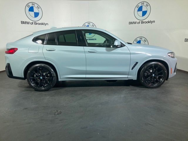 2022 BMW X4 xDrive30i