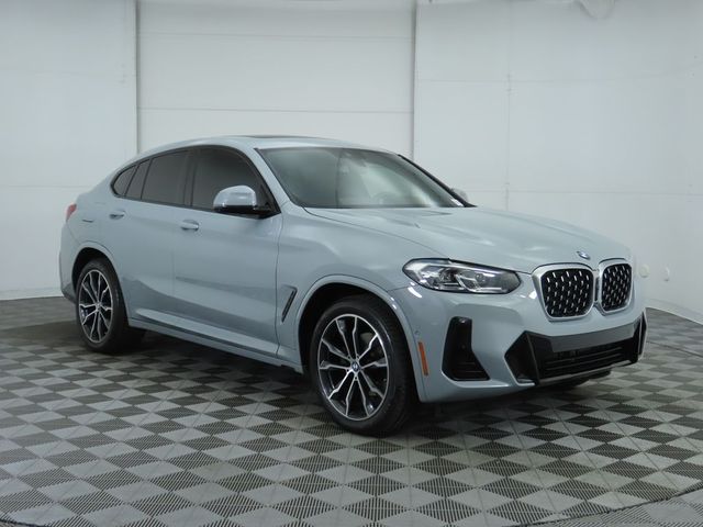 2022 BMW X4 xDrive30i