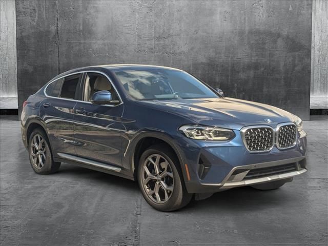 2022 BMW X4 xDrive30i