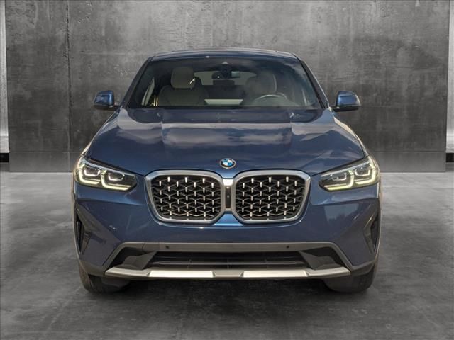 2022 BMW X4 xDrive30i