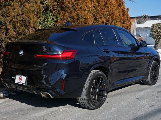 2022 BMW X4 xDrive30i