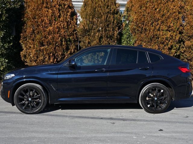 2022 BMW X4 xDrive30i