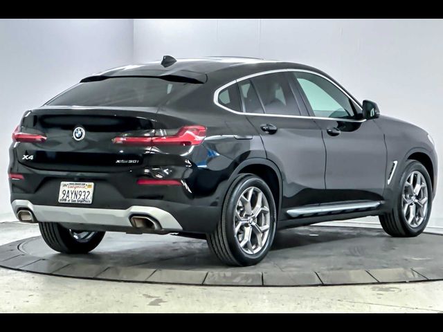 2022 BMW X4 xDrive30i