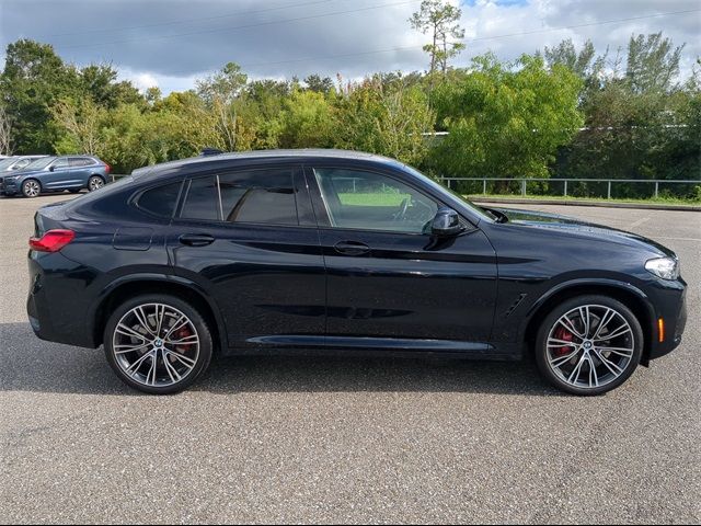 2022 BMW X4 xDrive30i