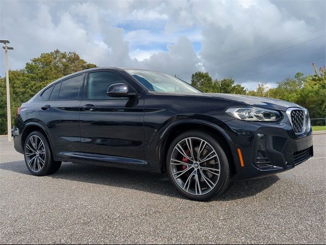 2022 BMW X4 xDrive30i