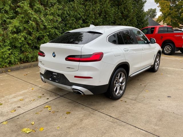 2022 BMW X4 xDrive30i