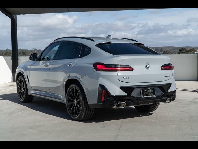 2022 BMW X4 xDrive30i