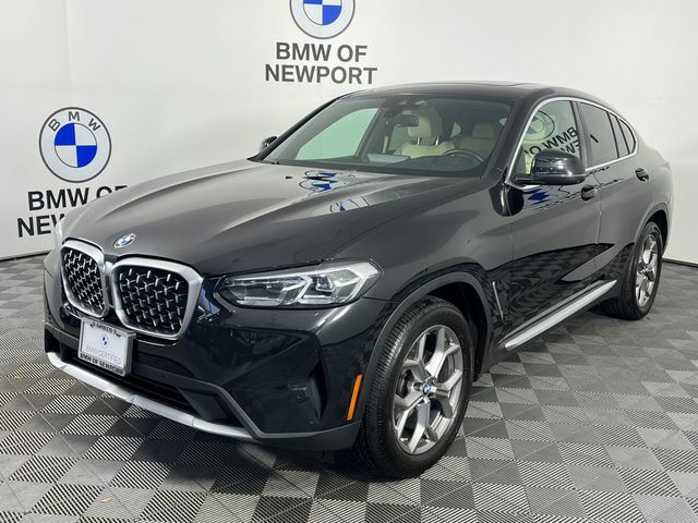 2022 BMW X4 xDrive30i