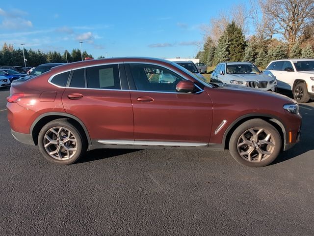 2022 BMW X4 xDrive30i