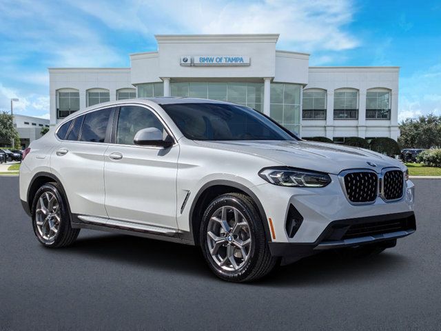 2022 BMW X4 xDrive30i