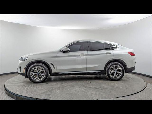 2022 BMW X4 xDrive30i