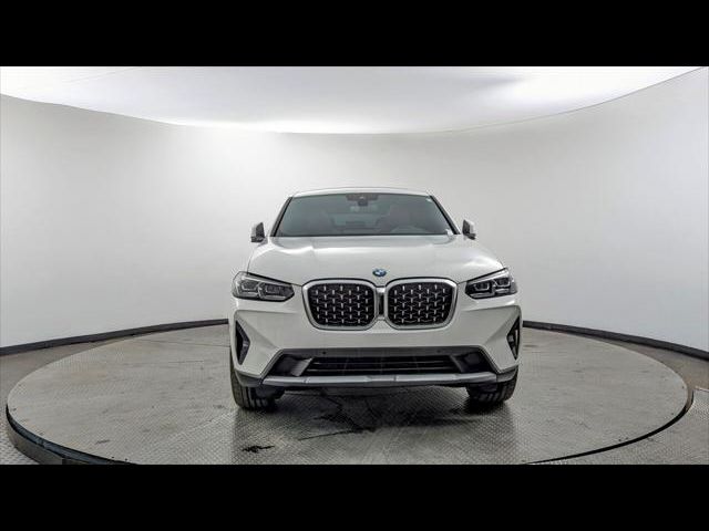 2022 BMW X4 xDrive30i