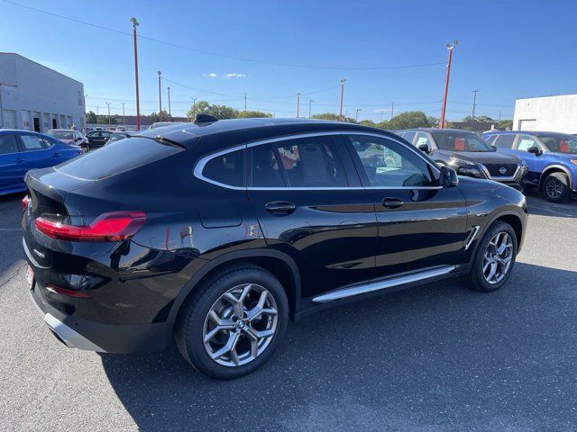 2022 BMW X4 xDrive30i