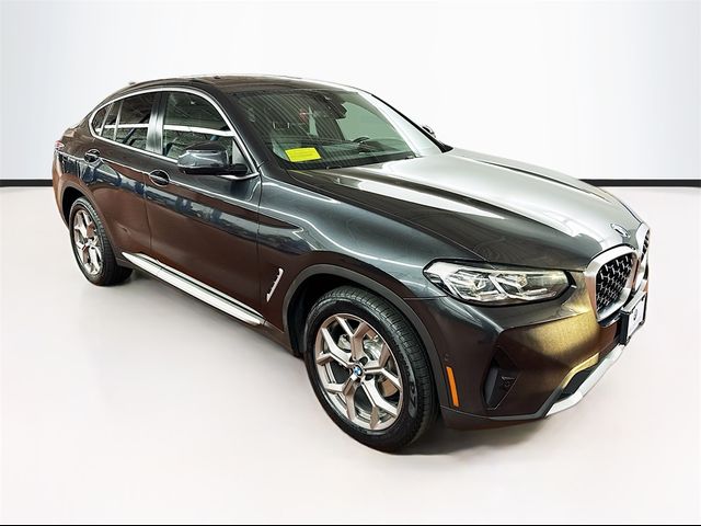 2022 BMW X4 xDrive30i