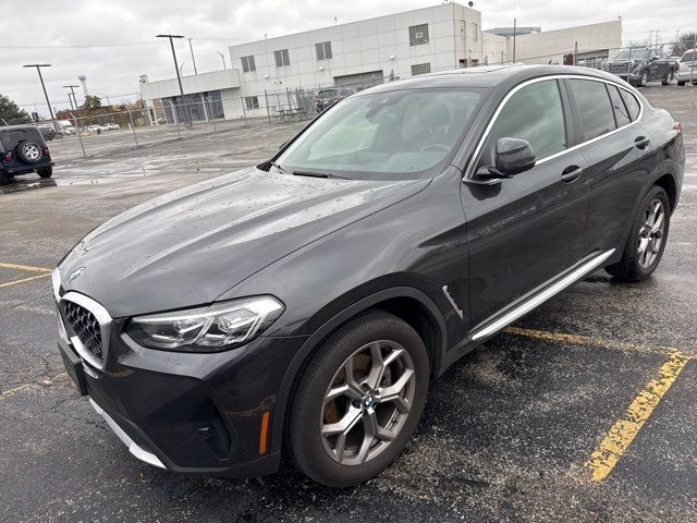 2022 BMW X4 xDrive30i